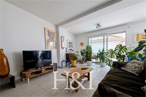 propriete à la vente -   86000  POITIERS, surface 86 m2 vente propriete - UBI481383773